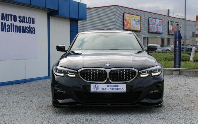 BMW Seria 3 cena 131900 przebieg: 50000, rok produkcji 2019 z Mrągowo małe 529